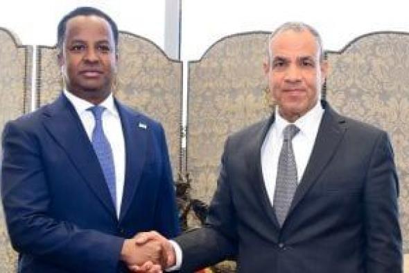 وزير
الخارجية
يؤكد
دعم
مصر
للجهود
الدولية
الرامية
لتحقيق
الأمن
والتنمية
بالصومال