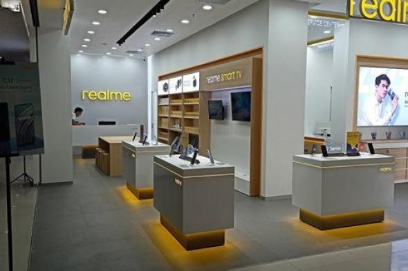 إستغلالاً
      لـ
      قرار
      الإعفاء
      الجمركي..
      ريلمي ترفع
      أسعار
      هواتفها
      بنسبة
      10%