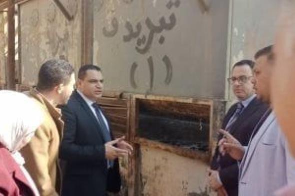 ضبط
99
طن
زيوت
سيارات
مغشوشة
خلال
حملات
فى
الجيزة