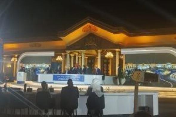 وزير
الاتصالات:
توقيع
أكبر
صفقة
ترددات
يتيح
410
ميجاهرتز
إضافية