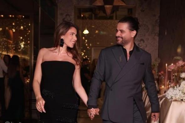 دانييلا رحمة وناصيف زيتون يحتفلان بميلاد مولودهما الأول في أجواء عائلية