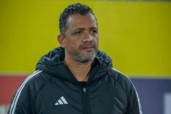 سامي
قمصان:
هدفنا
«نستريح
بدري»
فى
الدوري
وإعادة
المقاولون
إلى
مكانته