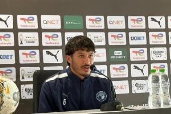 أسامة
جلال:
فقدان
7
نقاط
لا
يقلقنا
وبيراميدز
سيقاتل
على
لقب
الدوري
لآخر
دقيقة