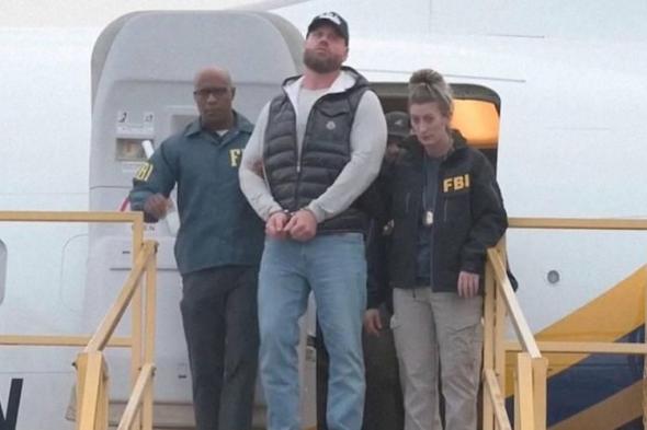 من
      بطل
      أولمبي
      إلى
      بابلو
      اسكوبار
      كندا:
      قصة
      نجم
      التزلج
      تغطي
      على
      دورة
      الألعاب
      الشتوية