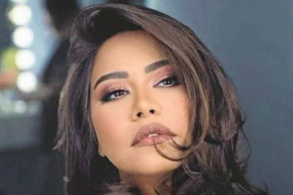 شيرين
      مفاجأة
      ألبوم
      حماقي
      الجديد