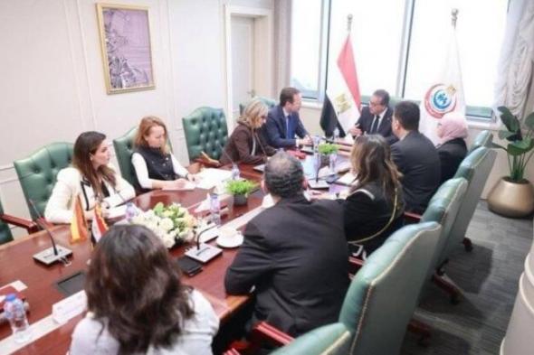 بالبلدي
      :
      مصر
      وإسبانيا
      تبحثان
      شراكات
      استراتيجية
      في
      الصحة
      وزراعة
      الأعضاء
      والتعليم
      الطبي