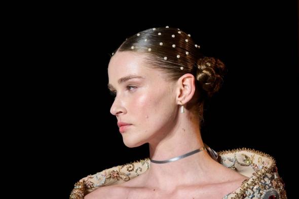 تسريحات
شعر
مميزة
في
يوم
الحب
من
أسبوع
الموضة
بباريس
2026