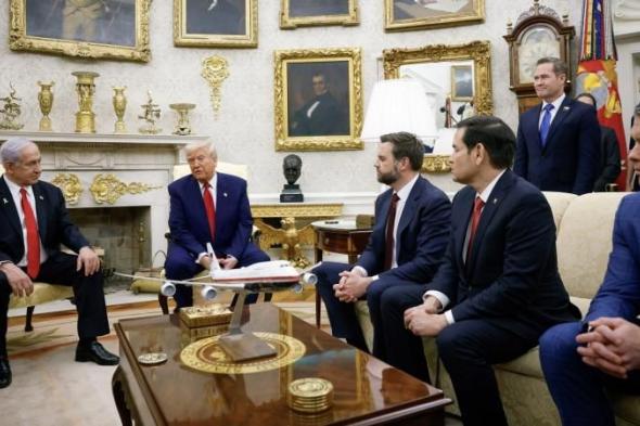 أول
      تعليق
      للبيت
      الأبيض
      عن
      اللقاء
      المرتقب
      بين
      ترامب
      ونتنياهو