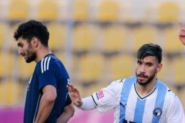 ناصر
ماهر
يعيد
التقدم
لبيراميدز
أمام
إنبى
من
ركلة
جزاء