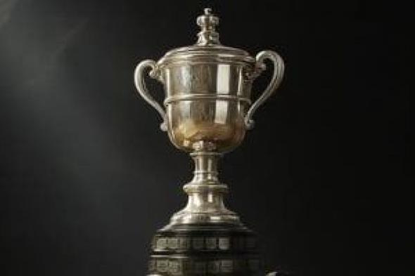 اتحاد
الكرة
يغير
موعد
وملعب
مباراة
الزمالك
وسيراميكا
فى
كأس
مصر