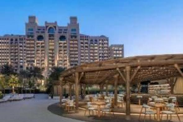 دبي..
      صفقة
      «هبة»
      قياسية
      على
      فندق
      فيرمونت
      النخلة
      بـ
      1.2
      مليار
      درهم