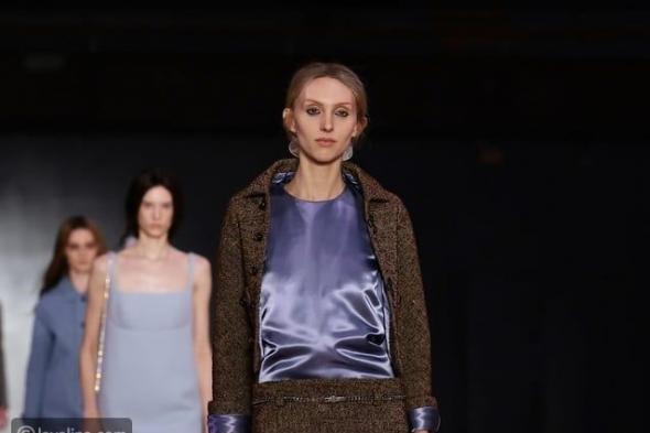 مجموعة Marc Jacobs لربيع وصيف 2026: حين تتحوّل الذاكرة إلى تصميم