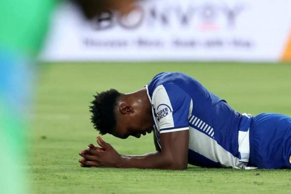 سجل
      20
      هدفاً
      هذا
      الموسم..
      إصابة
      «أجيهوا»
      بالرباط
      الصليبي
      تبعثر
      أوراق
      إسبانيا
      قبل
      المونديال