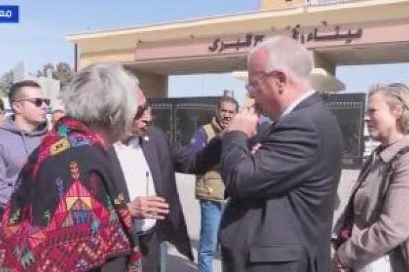 سفيرا
فنلندا
والسويد
يشيدان
بدور
مصر
فى
دعم
غزة
وينتقدان
إسرائيل