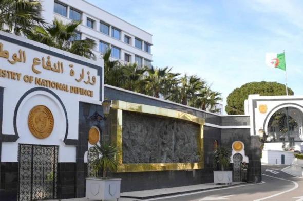 البيض..
توقيف
4
أشخاص
من
بينهم
امرأتان
وحجز
أزيد
من
5
قناطير من
الكيف 