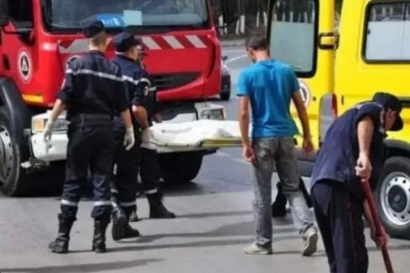 باتنة..
وفاة
شخص
دهسته
شاحنة
بحي
النصر
في
بريكة