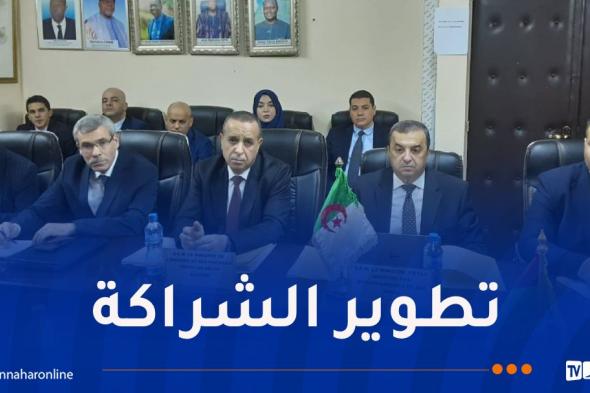 عرقاب
وعجال
يعقدان
جلسة
عمل
مع
وفد
رفيع
المستوى
ببوركينافاسو