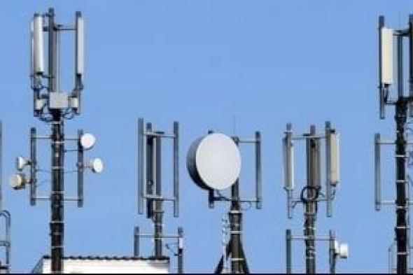 حبس
وغرامة
عقوبة
تعمد
إزعاج
أو
مضايقة
الغير
باستخدام
أجهزة
الاتصالات