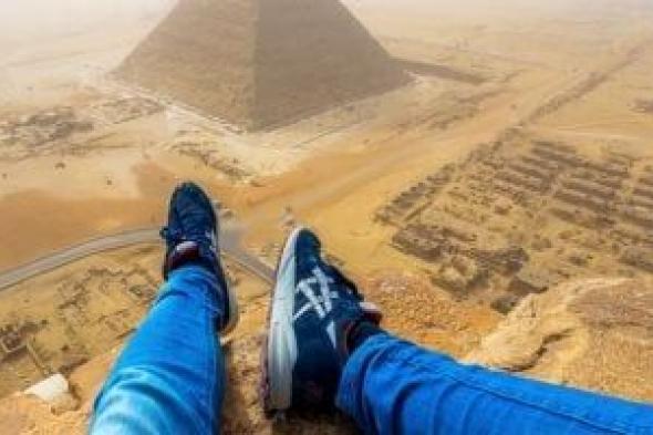 احذر..
حبس
وغرامة
عقوبة
تسلق
أثر
بدون
ترخيص
وفقا
للقانون