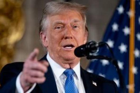 ترامب
يطالب
زيلينسكى
بلقاء
بوتين
وأوروبا
تعلن
دعم
أوكرانيا