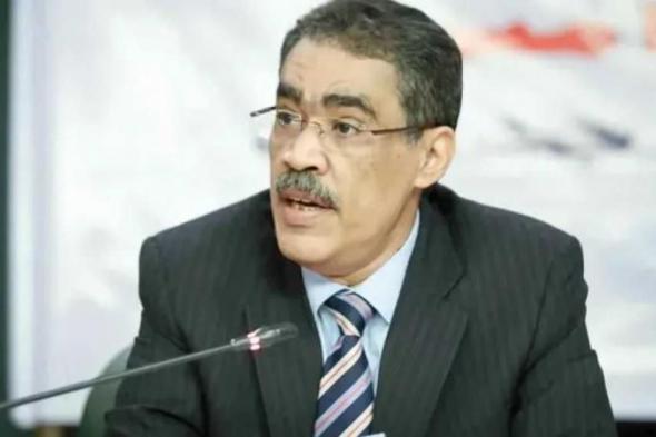 وزيرا
      الإعلام
      اللبناني
      والمصري
      يبحثان
      تعزيز
      التعاون
      الإعلامي
      المشترك