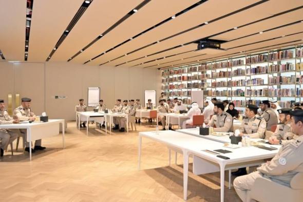 شرطة
      الشارقة
      تعزز
      الجاهزية
      والارتقاء
      بمنظومة
      الوقاية