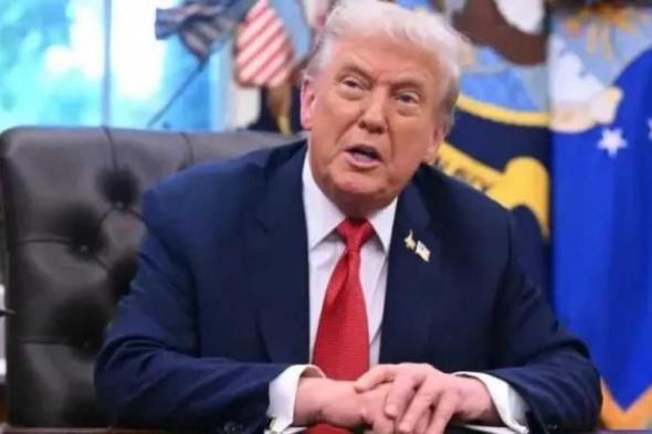 ترامب:
      أعضاء
      مجلس
      السلام
      تعهدوا
      بإرسال
      آلاف
      العناصر
      لقوة
      الاستقرار
      بغزة