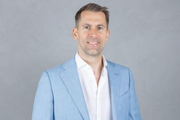 بالبلدي
      :
      طلبات
      تحقق
      نتائج
      قوية
      في
      الربع
      الرابع
      2025
      وتوصي
      بتوزيعات
      أرباح
      421
      مليون
      دولار