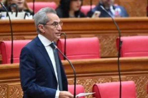 وزير
شؤون
المجالس
النيابية
يستشهد
بالقرآن
لتوضيح
تفسير
قانون
الخدمة
العسكرية