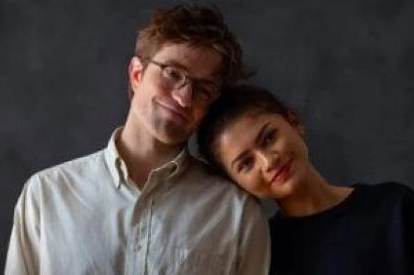 صور
ترويجية
جديدة
لفيلم
The
Drama
لـ
زيندايا
وروبرت
باتينسون