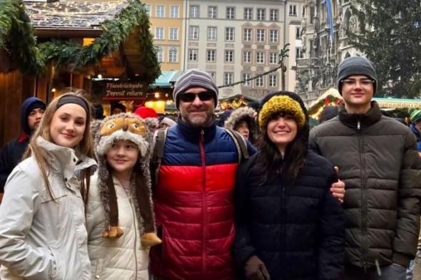 أمريكي
      يستعيد
      جنسيته
      الإيطالية
      بحق
      الدم
      ويشتري
      منزلًا
      بمليون
      دولار