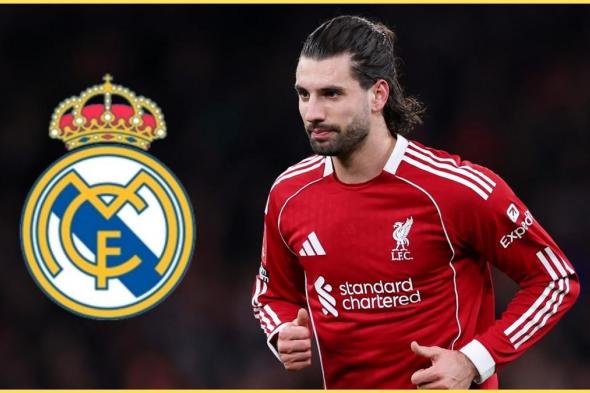 ليفربول
      يحسم
      موقفه
      النهائي
      من
      رحيل
      سوبوسلاي
      إلى
      ريال
      مدريد
      في
      صيف
      2026