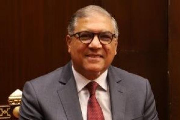 رئيس
حزب
السادات:
إنتاج
الشركة
المتحدة
نموذج
رائد
لصناعة
الوعى
عبر
الفن