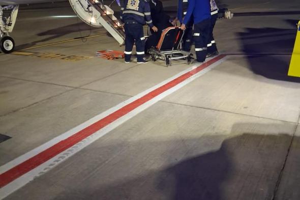 نقل
مواطنين
سعوديين
بطائرة
الإخلاء
الطبي
من
القاهرة
إلى
المملكة