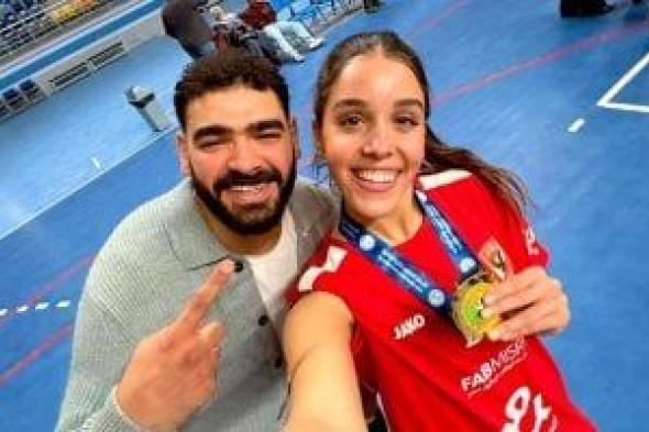 دعم
كابلز
الصالات
للنص
الحلو
في
شهر
الحب