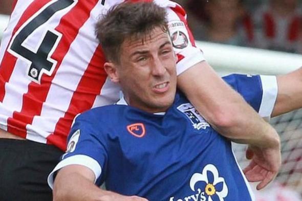 اتهام
      خريج
      ليفربول
      ولاعب
      اليونايتد
      بمحاولة
      قتل