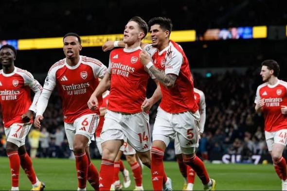 ترتيب
      الدوري
      الإنجليزي
      بعد
      فوز
      آرسنال
      وليفربول
      في
      الجولة
      27