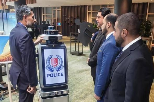 مؤتمر
      في
      سنغافورة
      يناقش
      تهديدات
      النقل
      العام