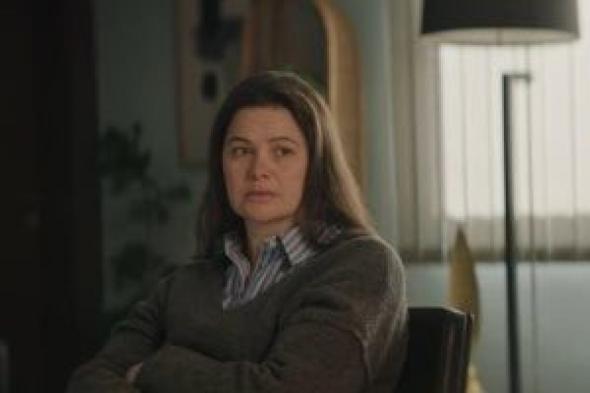 مسلسل
كان
ياما
كان
الحلقة
6..
يسرا
اللوزى
تزور
طبيبا
نفسيا
بسبب
فراق
ابنتها