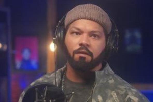 أحمد
عبد
الحميد
يغنى
«خسيس»
ويصدم
عمرو
سعد
باعتراف
غير
متوقع
في
إفراج
على
mbc