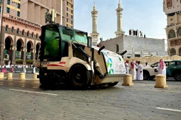 أمانة
العاصمة
المقدسة
ترفع
43
ألف
طن
نفايات
خلال
أول
5
أيام
من
رمضان