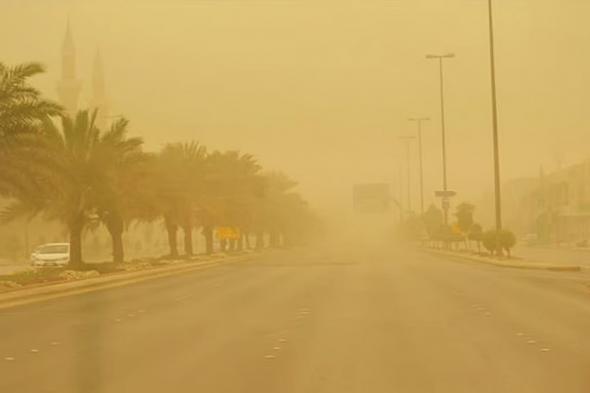 «الأرصاد»
    ينبّه
    من
    أتربة
    مثارة
    على
    منطقة
    الرياض