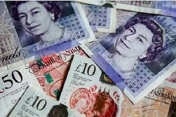 الجنيه
    الإسترليني
    يرتفع
    مقابل
    الدولار
    الأمريكي
    واليورو