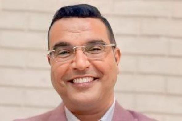 محمد
شوقى
يكتب:
إتنين
غيرنا..
مسلسل
يحلق
بنا
فى
السماء