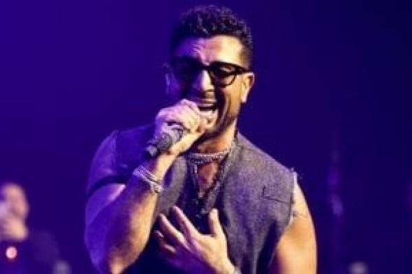 أحمد
سعد:
عمرو
سعد
عامل
عظمة
في
إفراج
مقدرتش
أمسك
نفسي
وغنيتله
الرباعية
دي