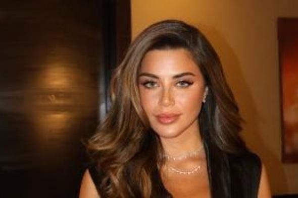 يارا
السكري
عن
العوضي:
بينا
كيميا
رهيبة
مبحسش
إني
قلقانة
وأنا
بشتغل
معاه