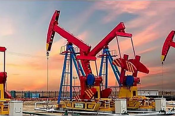 أسعار
    النفط
    تستقر
    ‌عند
    التسوية
    بعد
    ارتفاع
    طفيف