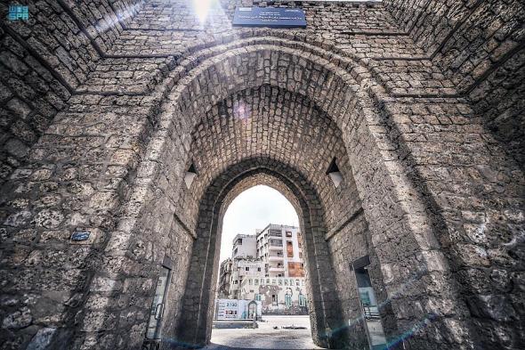 أمانة
جدة
تعزز
الوصول
إلى
جدة
التاريخية
بـ7
مسارات
نقل
عام
في
رمضان