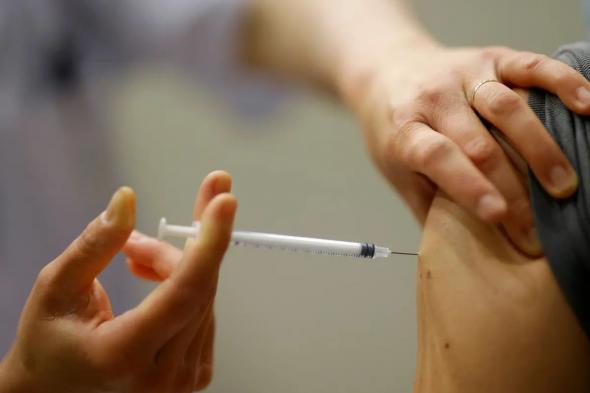 لقاح
الحمى
الشوكية
إلزامي
للراغبين
في
الحج
والممارسين
الصحيين