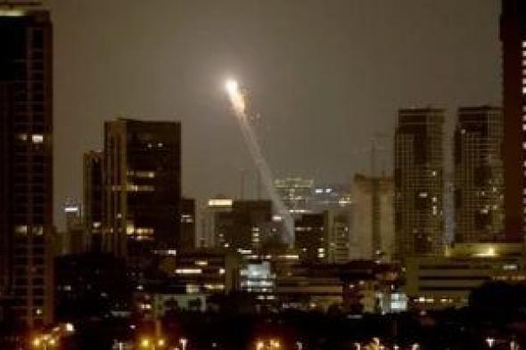 دوي
انفجارات
في
القدس
وشرق
رام
الله
ومنطقة
تل
أبيب
الكبرى